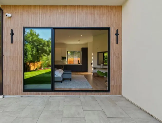 136 Lois Lane, Palo Alto, California 94303