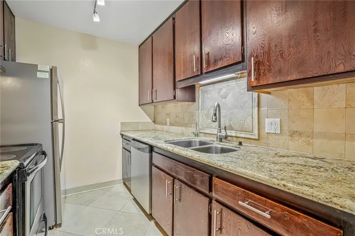 3602 W Estates Lane 116, Rolling Hills Estates, California 90274