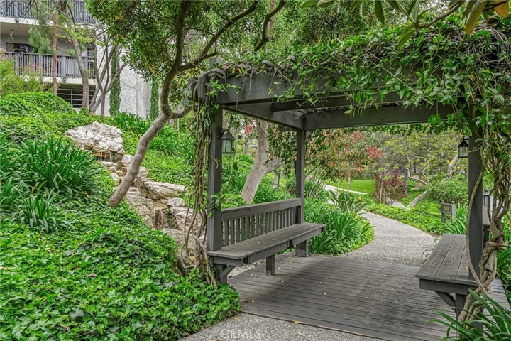 3602 W Estates Lane 116, Rolling Hills Estates, California 90274