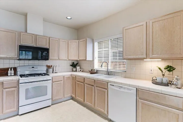 546 N 16th Street, San Jose, California 95112
