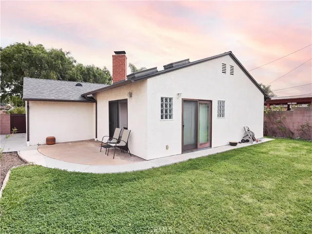 14513 Fonthill Avenue, Hawthorne, California 90250