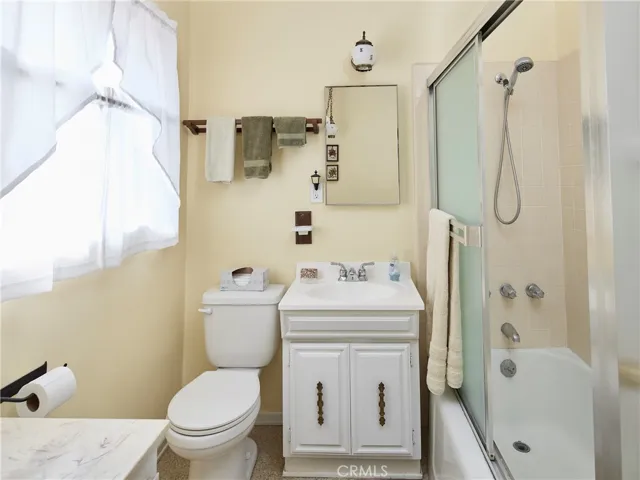 14513 Fonthill Avenue, Hawthorne, California 90250