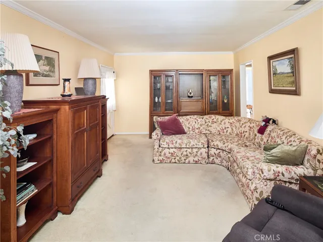 14513 Fonthill Avenue, Hawthorne, California 90250