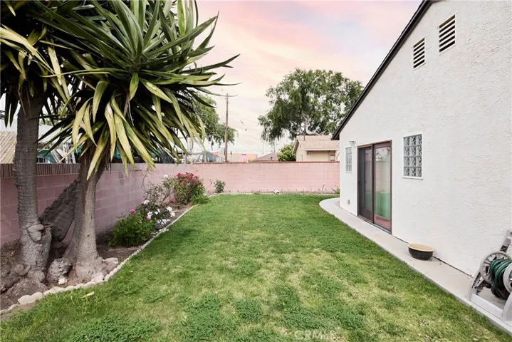 14513 Fonthill Avenue, Hawthorne, California 90250