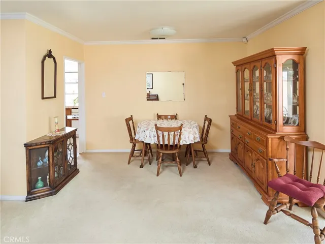 14513 Fonthill Avenue, Hawthorne, California 90250