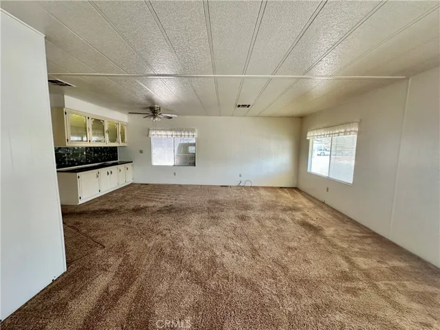 601 N Kirby Street 370, Hemet, California 92545