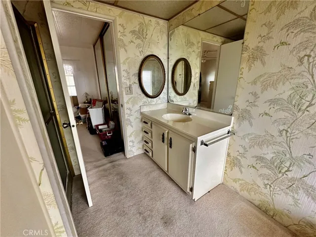 601 N Kirby Street 370, Hemet, California 92545