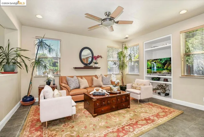 114 Amador Ct, Oakley, California 94561