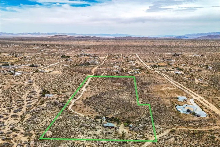 55525 Wood Road, Yucca Valley, California 92284