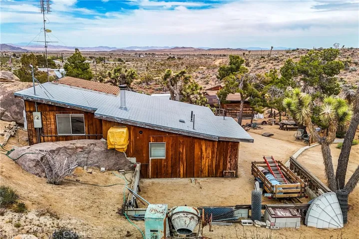 55525 Wood Road, Yucca Valley, California 92284