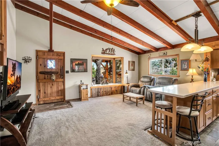 55525 Wood Road, Yucca Valley, California 92284