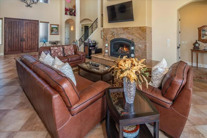 15111 La Plata Court, Ramona, California 92065