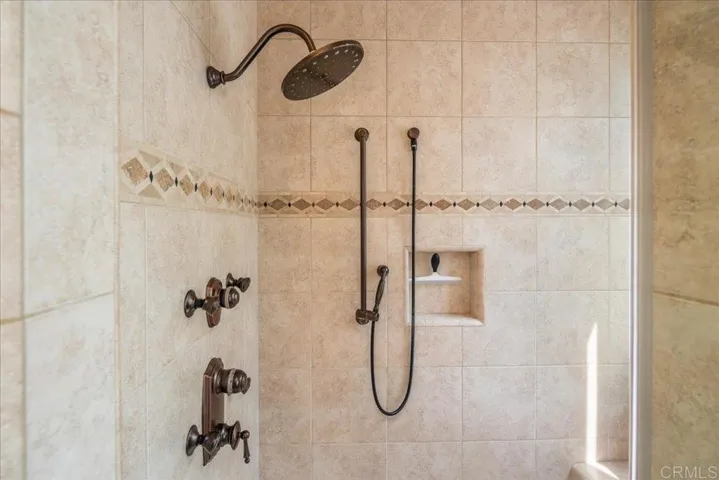 15111 La Plata Court, Ramona, California 92065