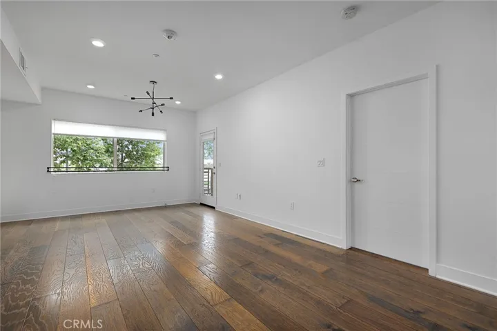 2980 Ripple Place 107, Los Angeles, California 90039