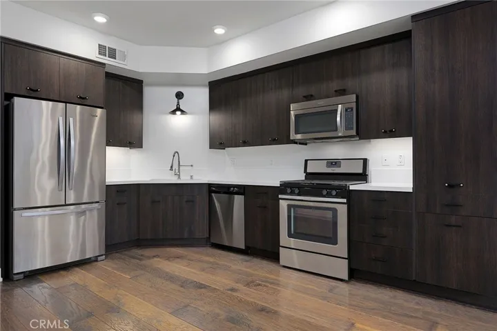2980 Ripple Place 107, Los Angeles, California 90039