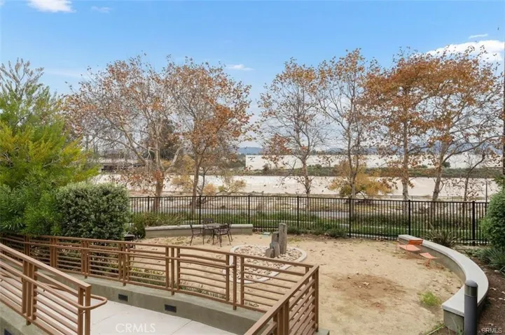 2980 Ripple Place 107, Los Angeles, California 90039