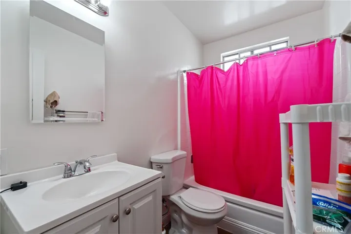 3741 S Bentley Avenue, Los Angeles, California 90034