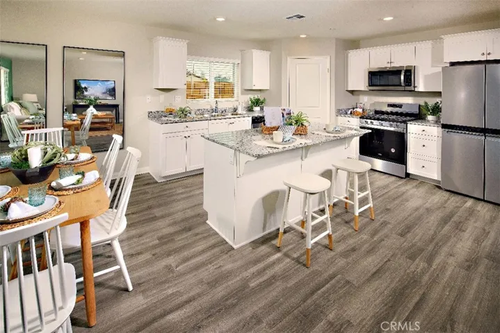 1200 Laurestine Court, Perris, California 92571