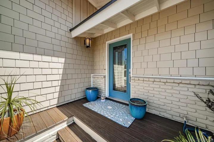 1508 Laurel Rd, Oceanside, California 92054