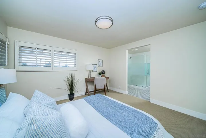 1508 Laurel Rd, Oceanside, California 92054