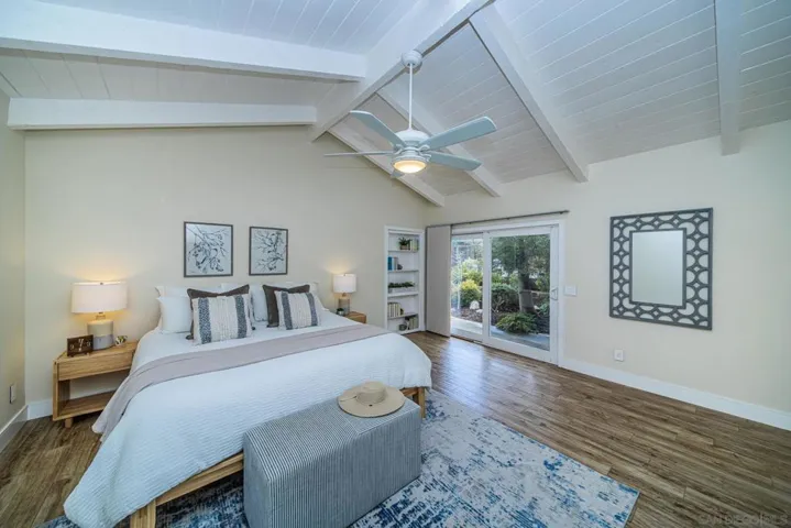 1508 Laurel Rd, Oceanside, California 92054