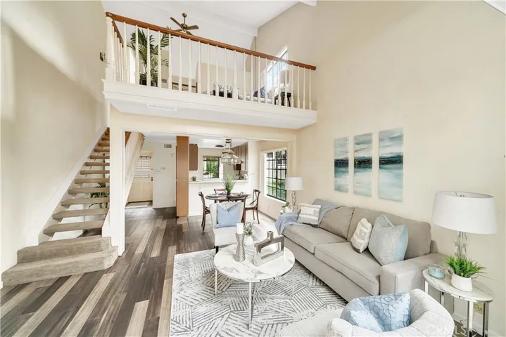 Welcome to 700 E. Lake Drive, #61