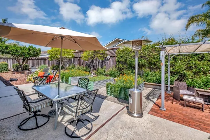 2035 Sequoia Drive, Santa Cruz, California 95065