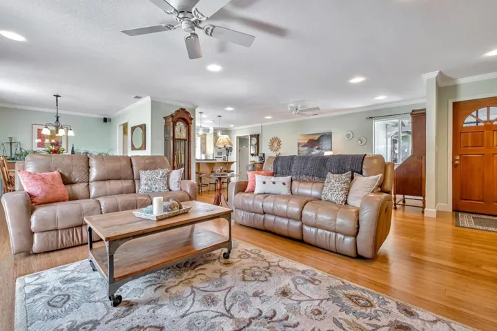 2035 Sequoia Drive, Santa Cruz, California 95065