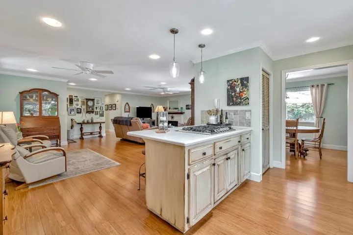 2035 Sequoia Drive, Santa Cruz, California 95065