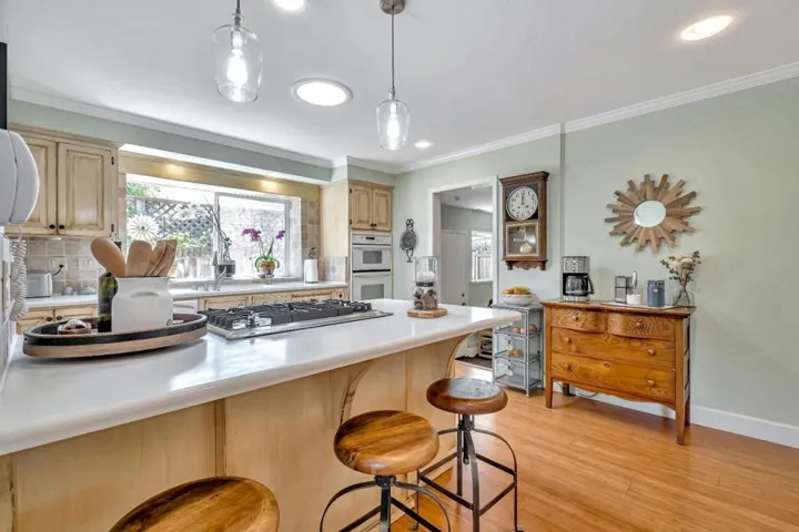 2035 Sequoia Drive, Santa Cruz, California 95065