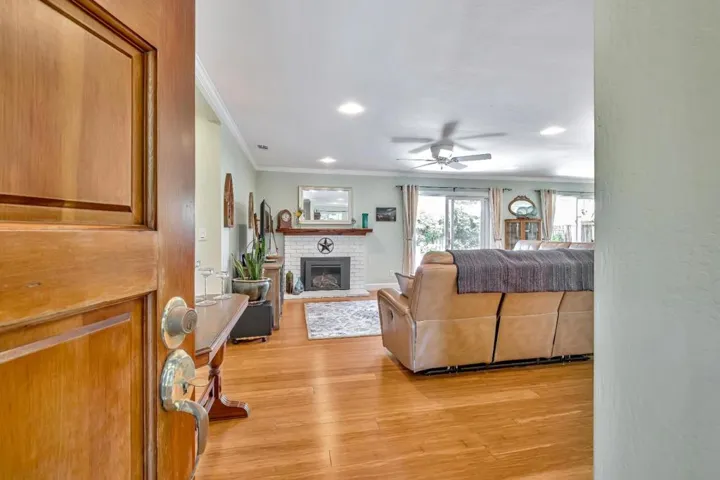 2035 Sequoia Drive, Santa Cruz, California 95065