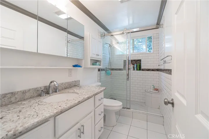 723 E 73rd St, Los Angeles, California 90001