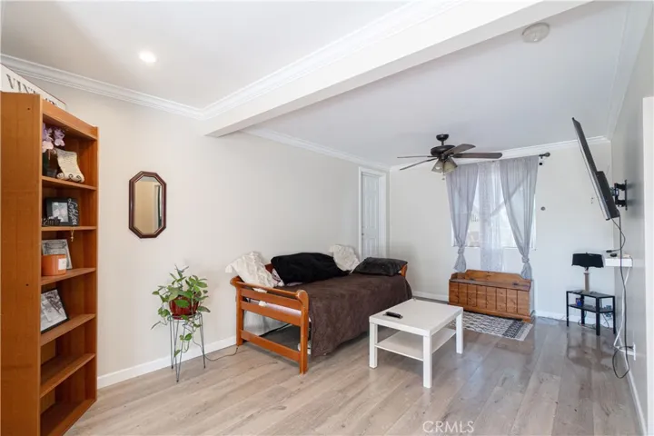 723 E 73rd St, Los Angeles, California 90001