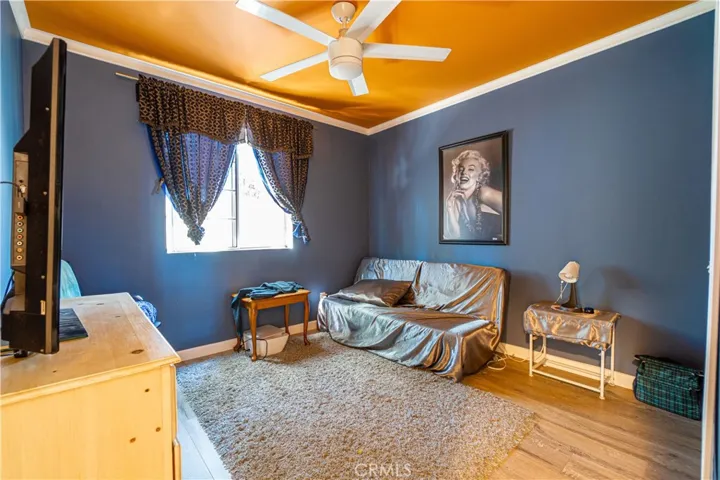 723 E 73rd St, Los Angeles, California 90001