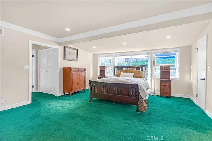 2244 Forbes Avenue, Claremont, California 91711