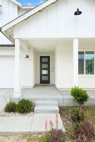 2680 E Penelope Lane, Ontario, California 91762