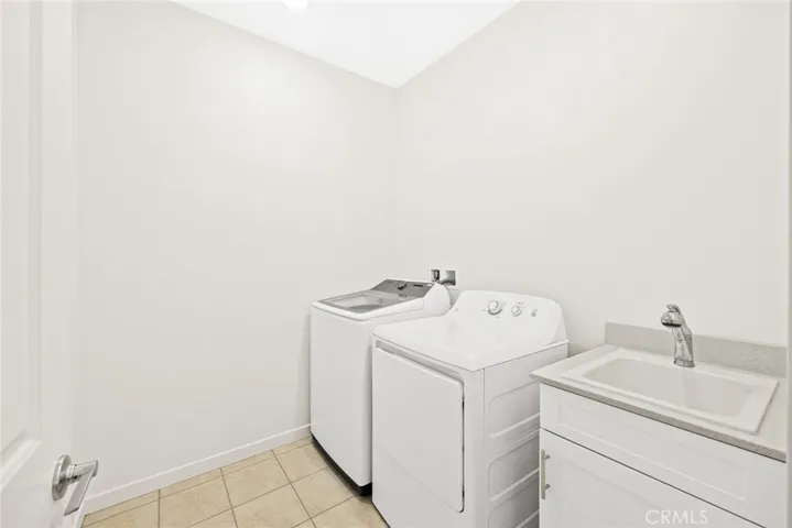 2680 E Penelope Lane, Ontario, California 91762