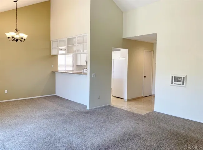 930 Via Mil Cumbres 14, Solana Beach, California 92075