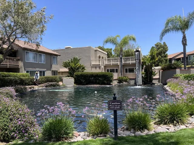 930 Via Mil Cumbres 14, Solana Beach, California 92075