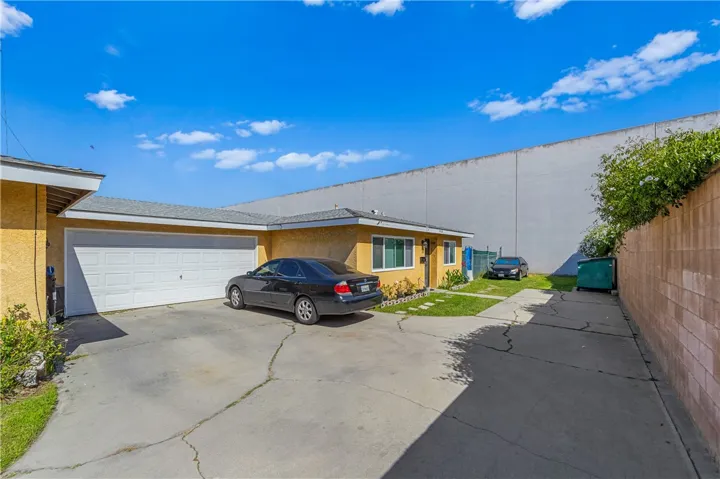7313 Motz Street, Paramount, California 90723