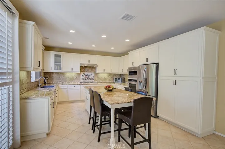 316 Canyon Crest Drive, Simi Valley, California 93065