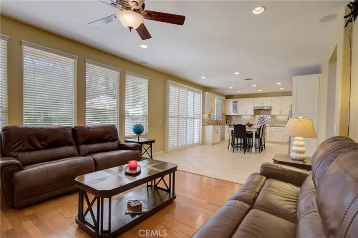 316 Canyon Crest Drive, Simi Valley, California 93065