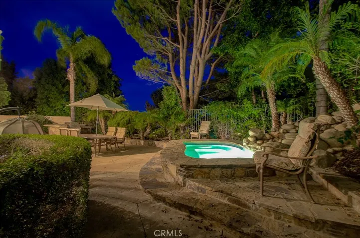 316 Canyon Crest Drive, Simi Valley, California 93065