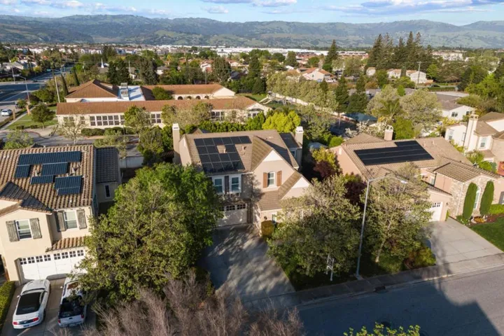 18170 Shadowbrook Way, Morgan Hill, California 95037
