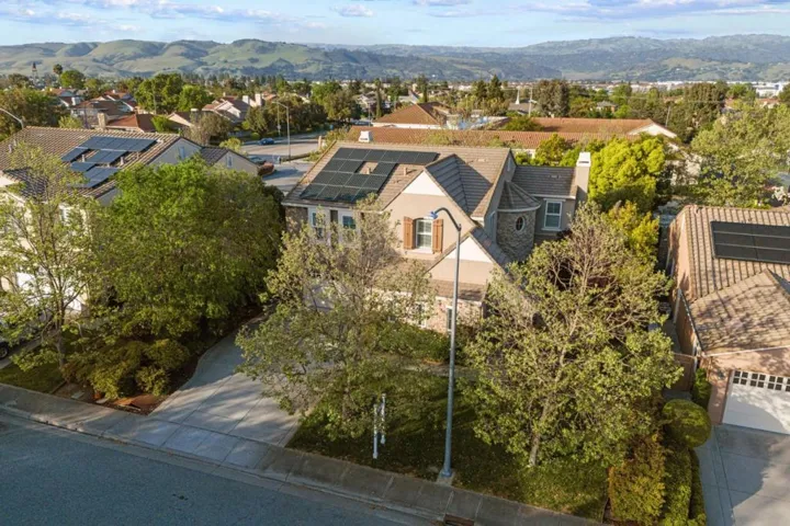 18170 Shadowbrook Way, Morgan Hill, California 95037
