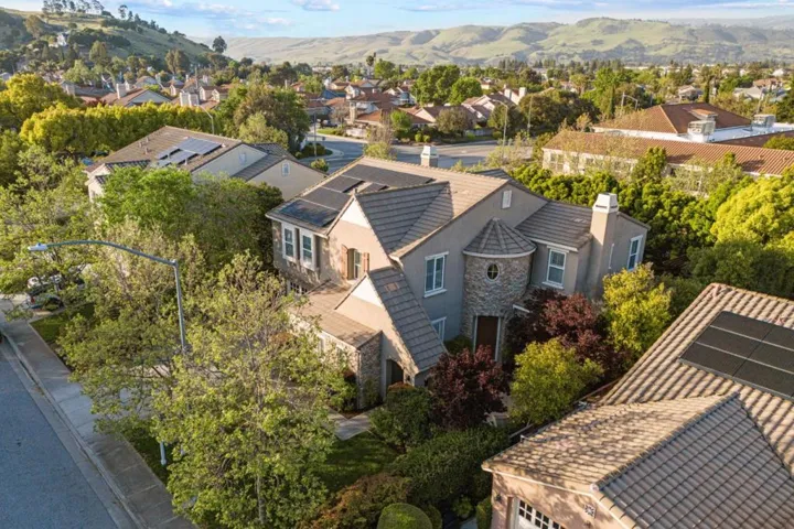 18170 Shadowbrook Way, Morgan Hill, California 95037