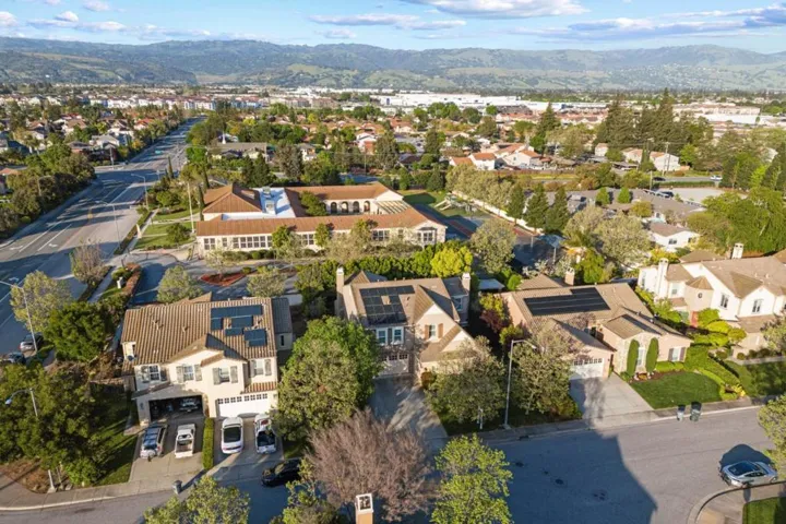 18170 Shadowbrook Way, Morgan Hill, California 95037