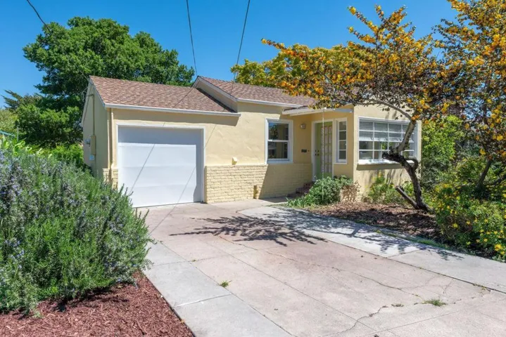 1808 Bay Street, Santa Cruz, California 95060