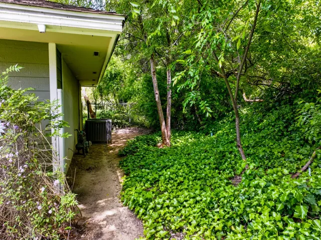 305 Eucalyptus Drive, Redlands, California 92373