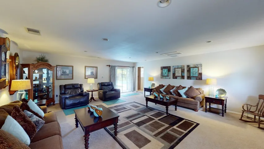 305 Eucalyptus Drive, Redlands, California 92373